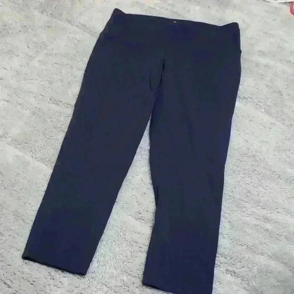Athleta Pants - Navy Blue Athleta Capris